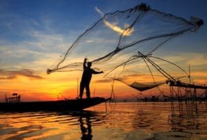 Pesca artesanal e pesca industrial