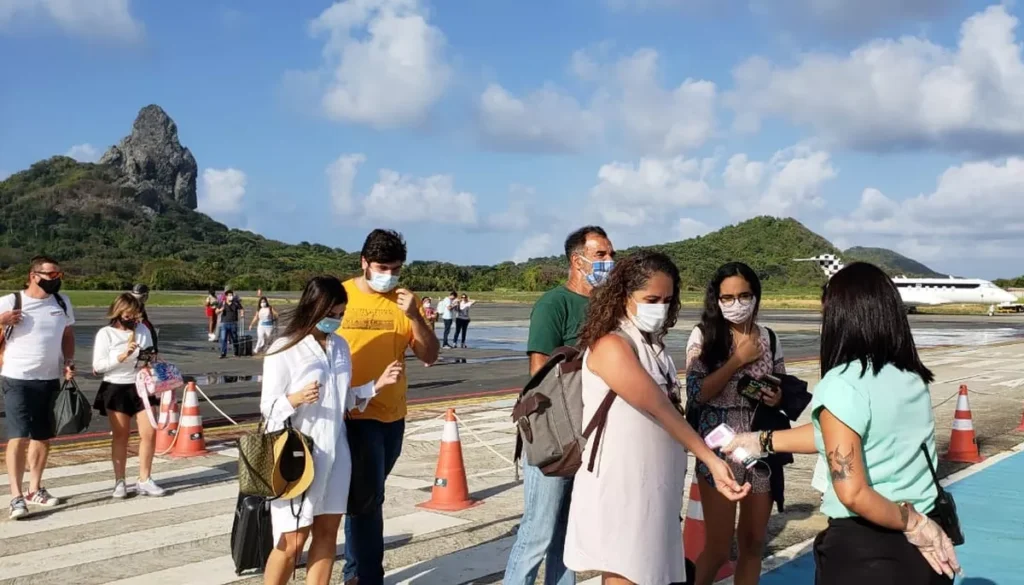 Turistas em Fernando de Noronha