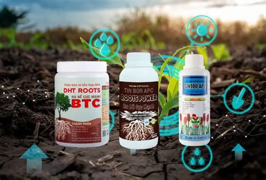 Plantação ao fundo e potes de nanobiofertilizantes em destaque